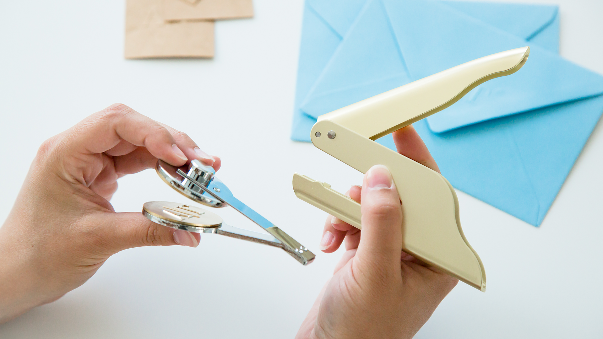 preegstempel gebruiken met envelop