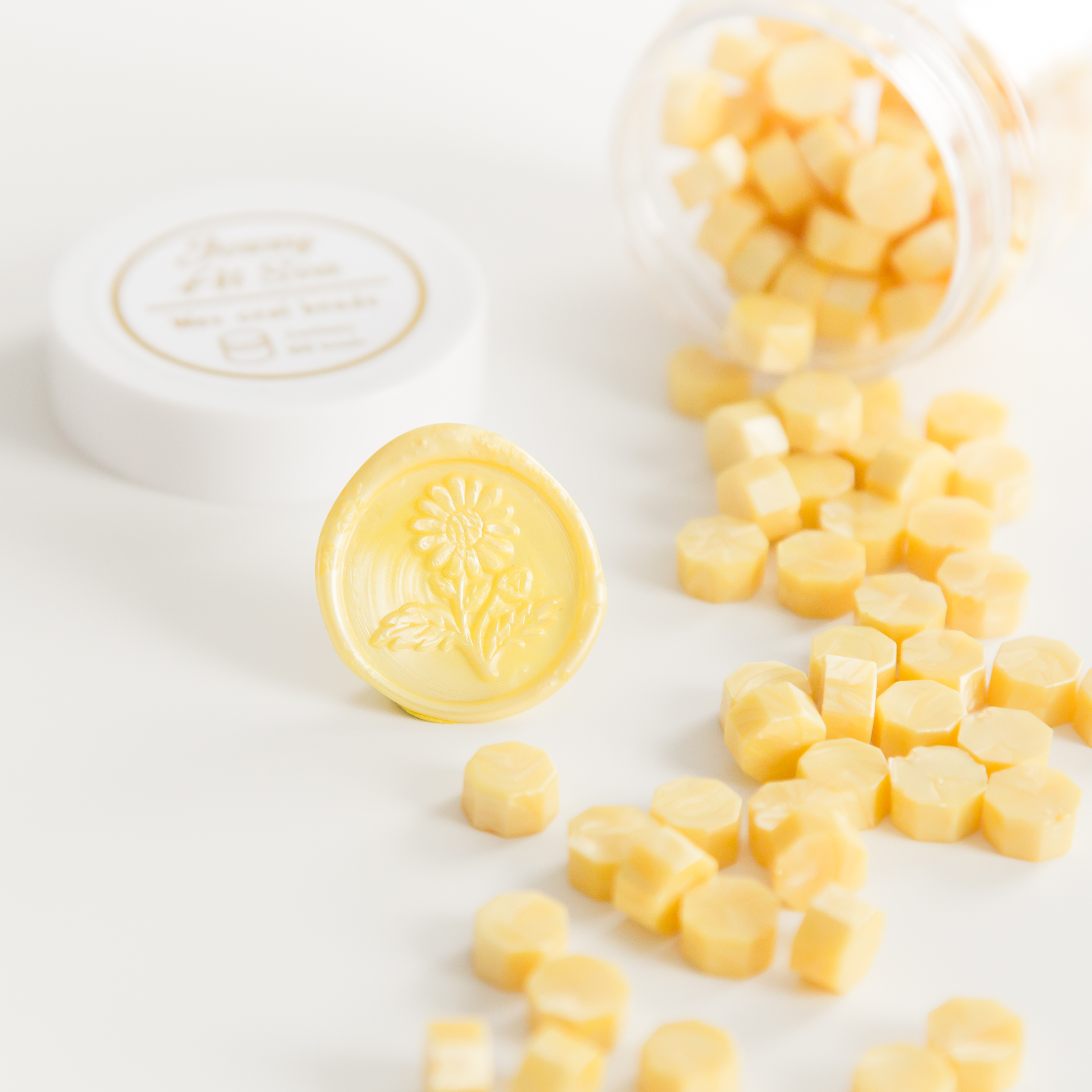 Lemon Wax Seal Beads