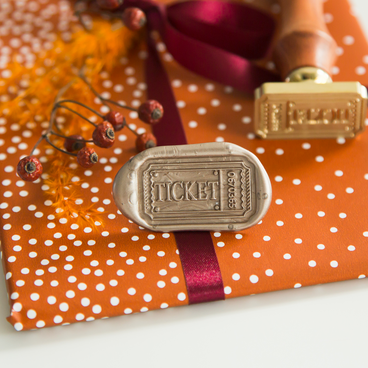 Ticket • Wax Stempel