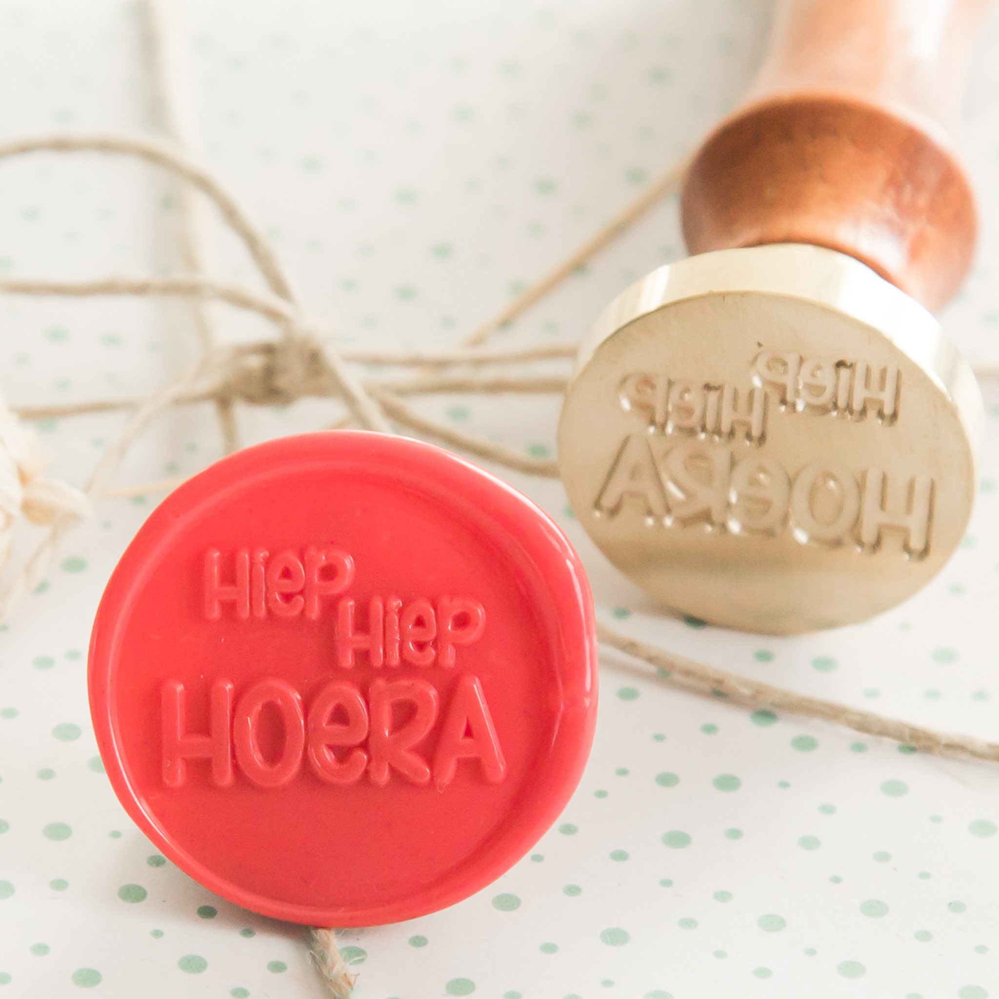 Hiep Hiep Hoera • Wax Stempel