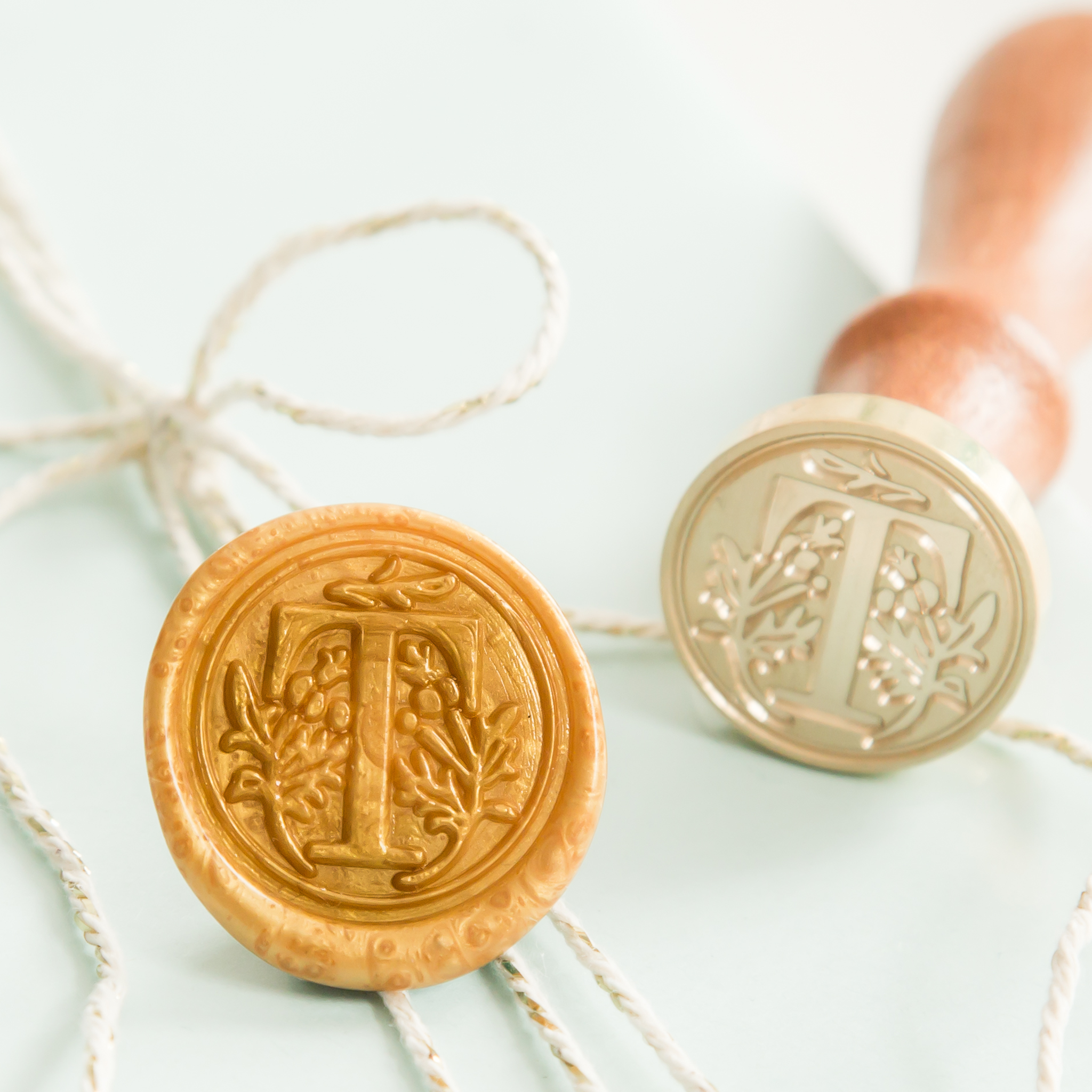 Letter T Wax Stempel