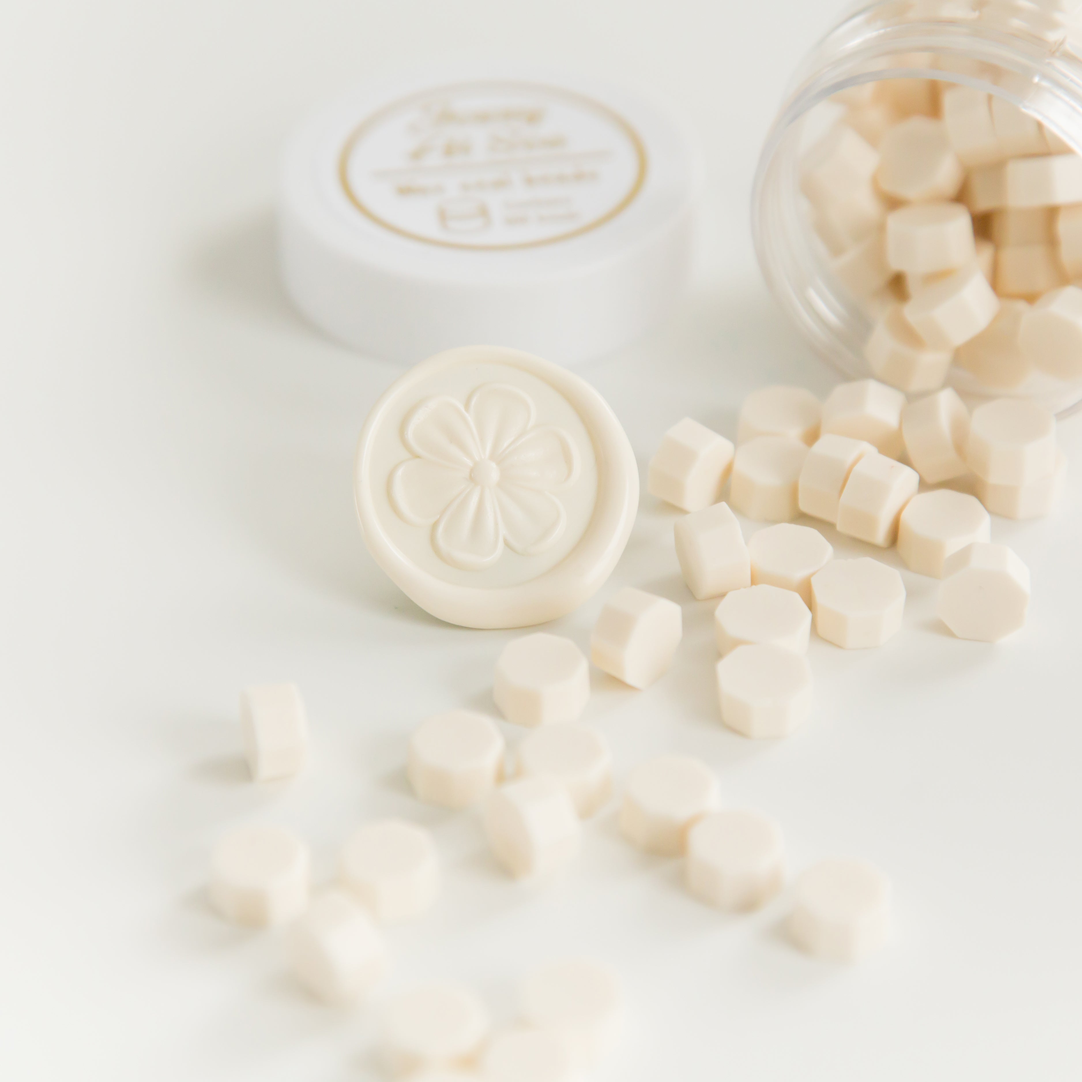 Cremeweiß • Siegelwachs