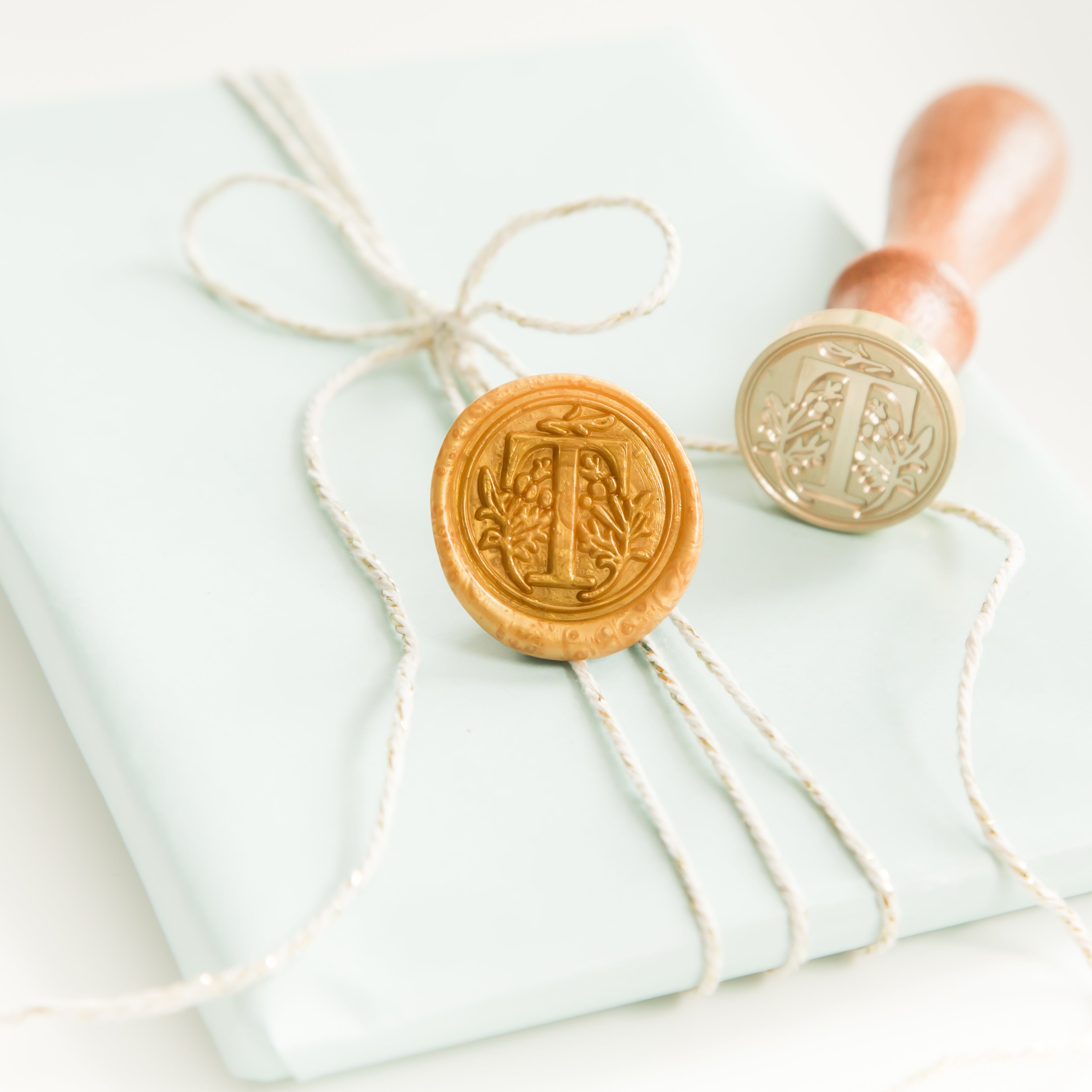 Letter T Wax Stempel