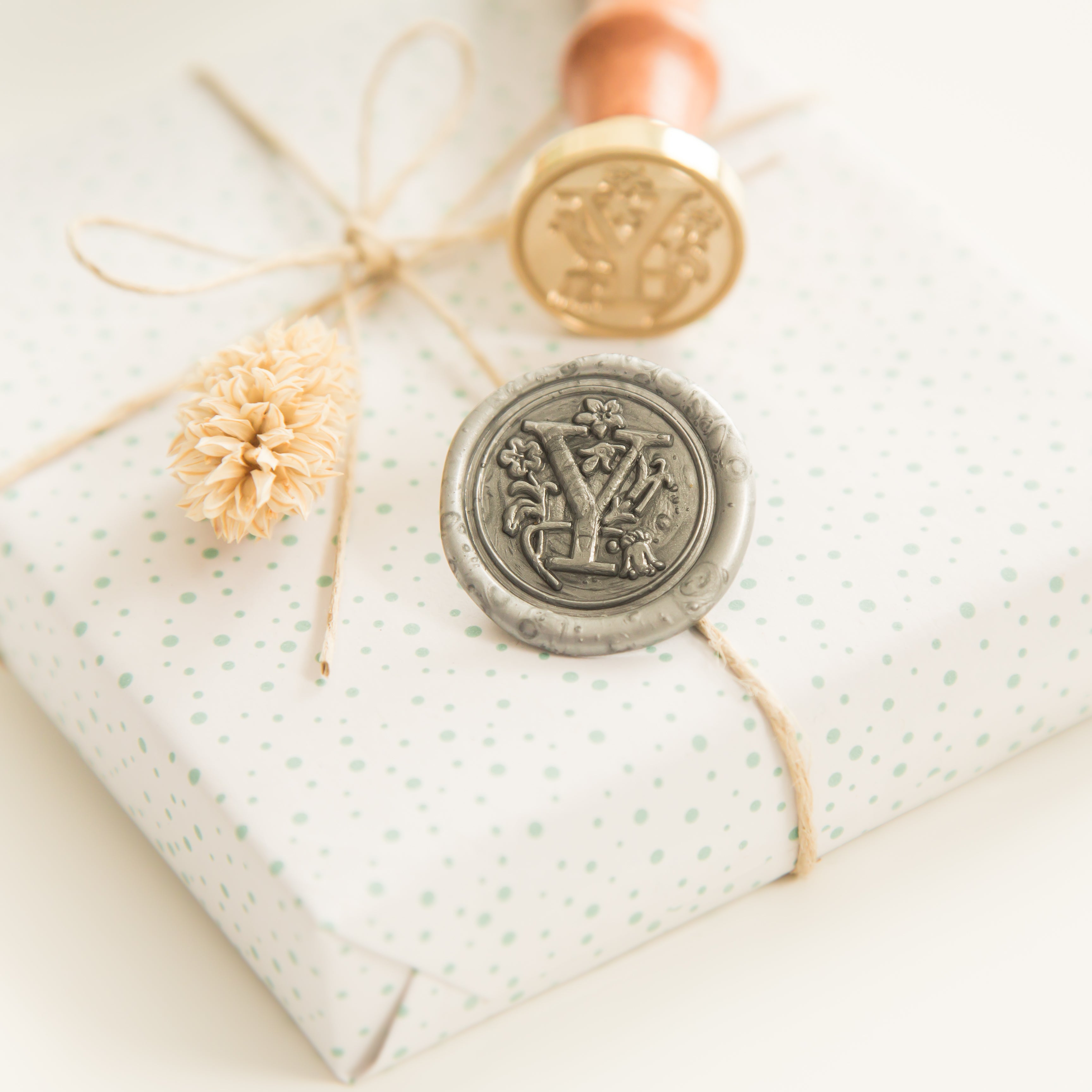 Letter Y Wax Stempel
