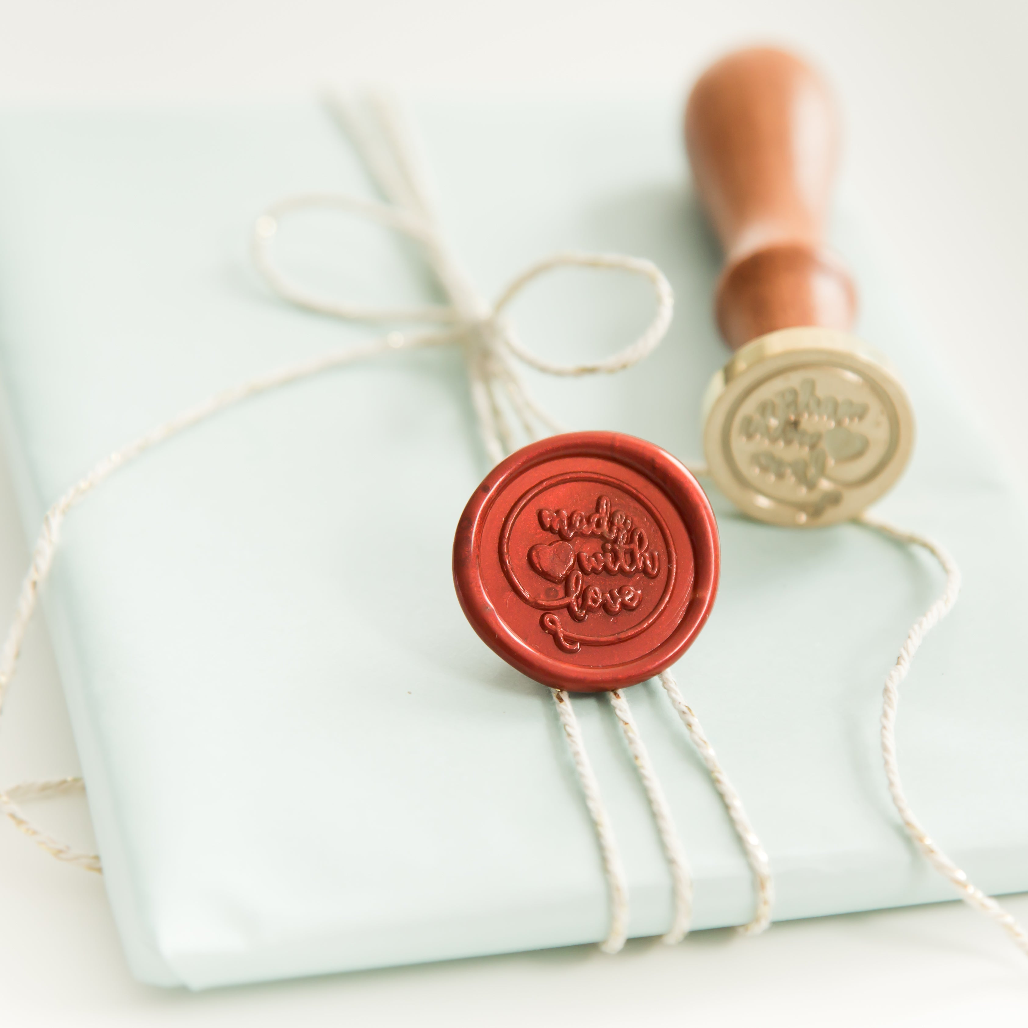 Made With Love Wax Stempel
